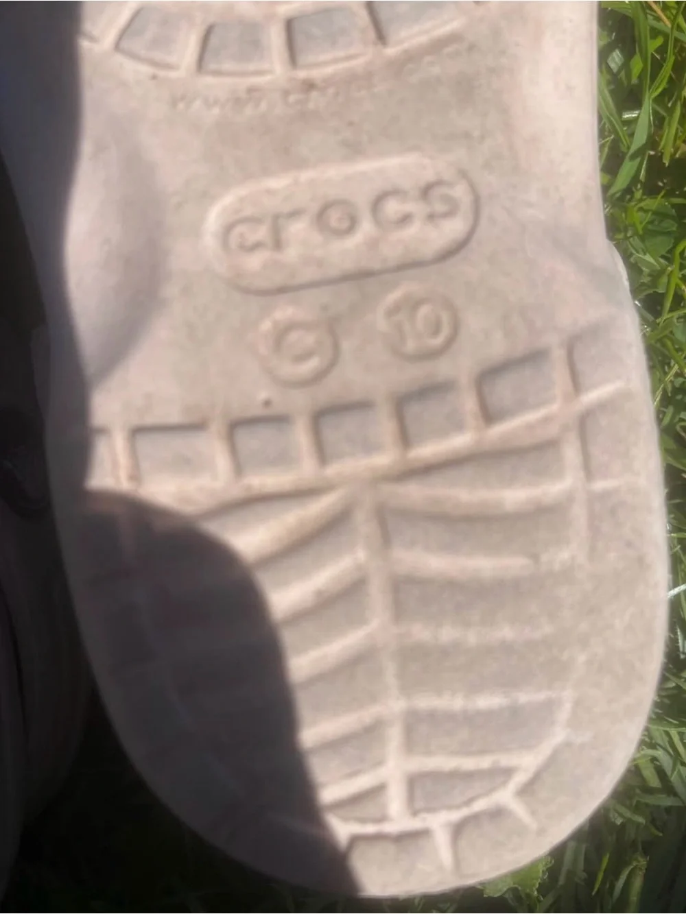 CROCS light pale
